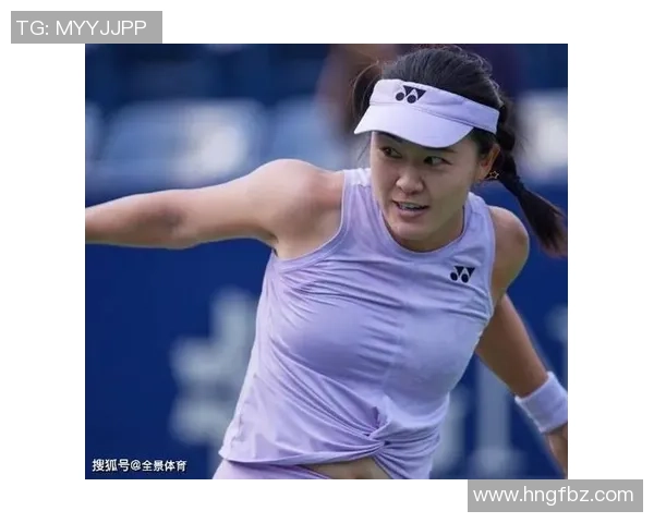 足球明星朱琳精彩瞬间全景展示与个人风采图片合集