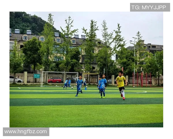 掌握足球过人技巧与射门技巧提升你的球场表现与进攻能力 掌握足球过人技巧与射门技巧提升你的球场表现与进攻能力