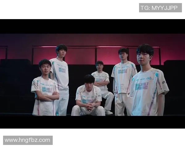 深入分析BLG战队中路突破战术的核心策略与执行细节 深入分析BLG战队中路突破战术的核心策略与执行细节