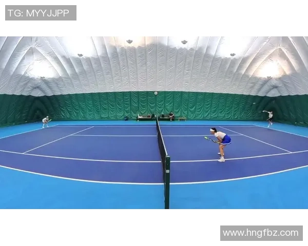 网球与足球的奇妙结合探索运动的无限可能与乐趣 网球与足球的奇妙结合探索运动的无限可能与乐趣